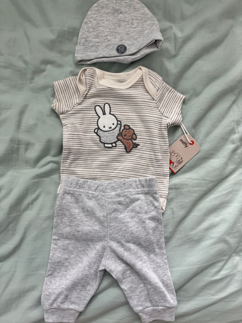 NWT miffy 3 piece baby set neutral sz 3 months